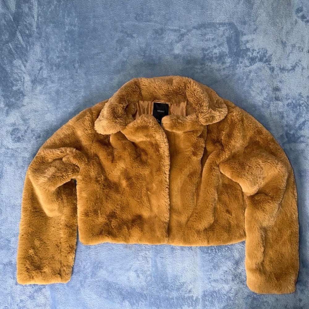 Forever 21 brown faux fur cropped jacket